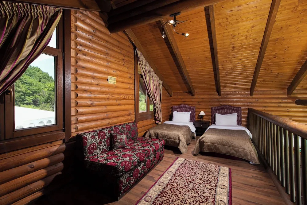 Natura Chalets