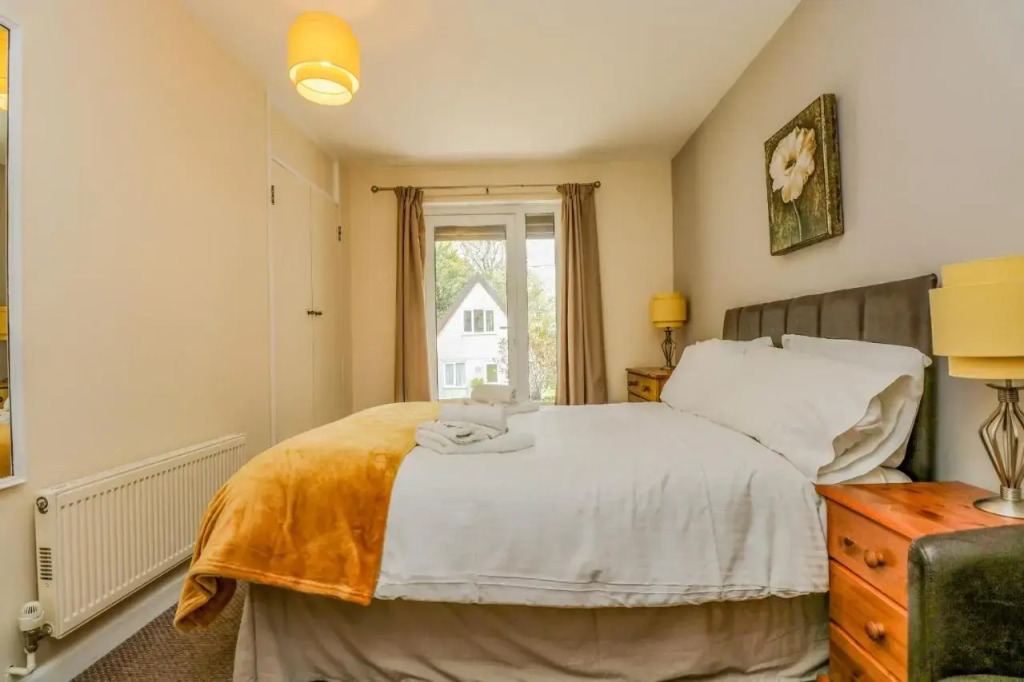 No1, Tranquil Tamar Valley home near Moors & Coasts
