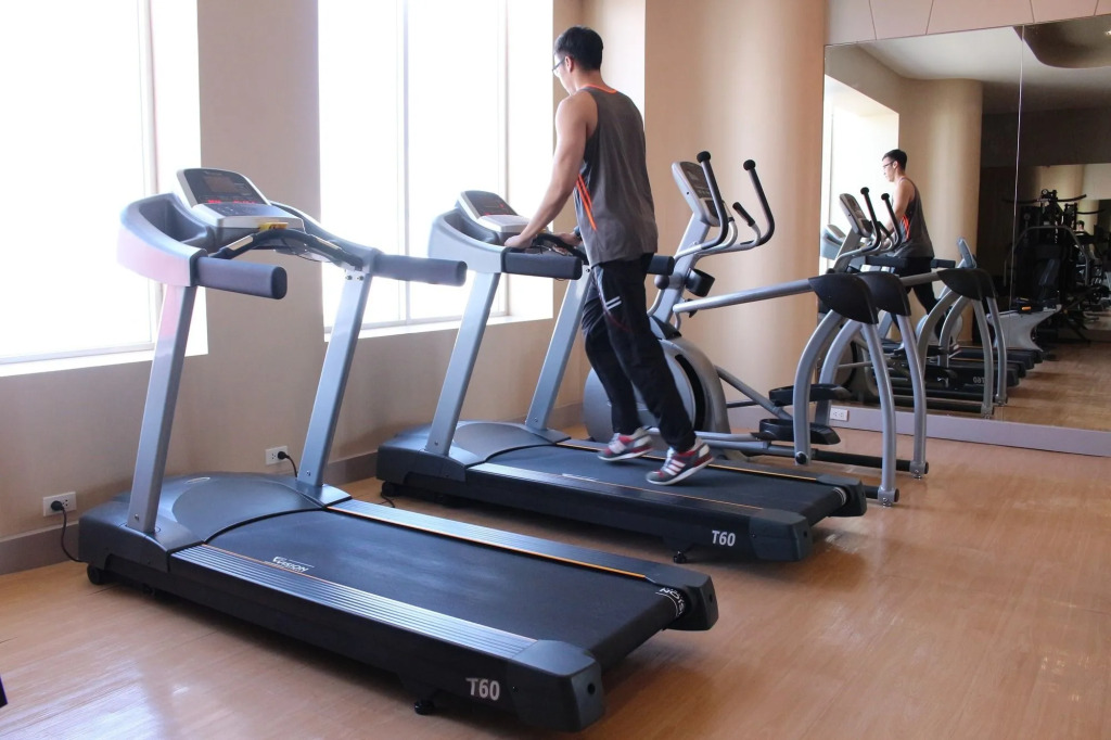 โรงแรมวีวิช V Wish Hotel