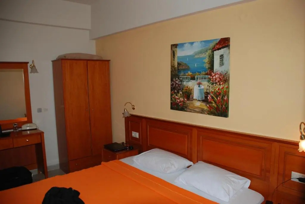 Hotel Platon Beach