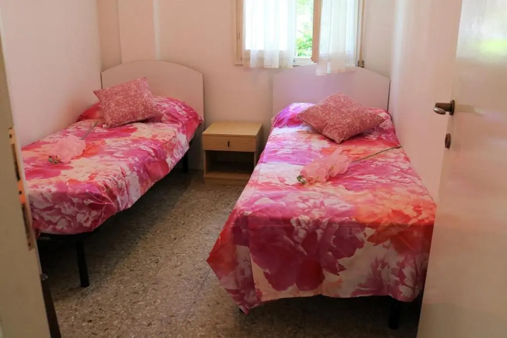 Big Apartment on the Ground Floor - Near the Beach by Beahost Rentals