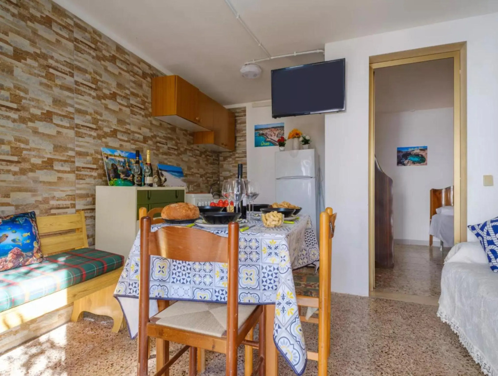 Local Bi Profumo Di Mare 30 Meters From The Sea