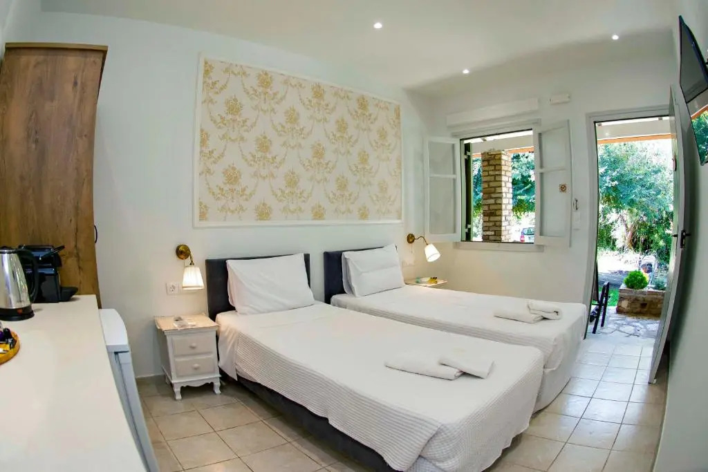Martaki Elegant Residence Gouvia Marina