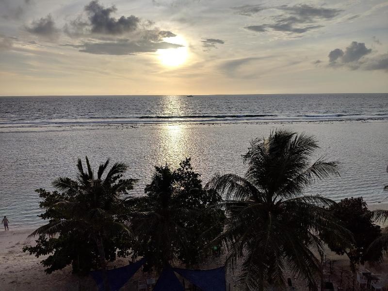 Huvan Beach Hotel at Hulhumale