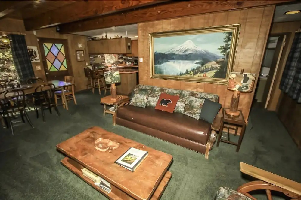 Absolute Wilki - 3 Br home by RedAwning