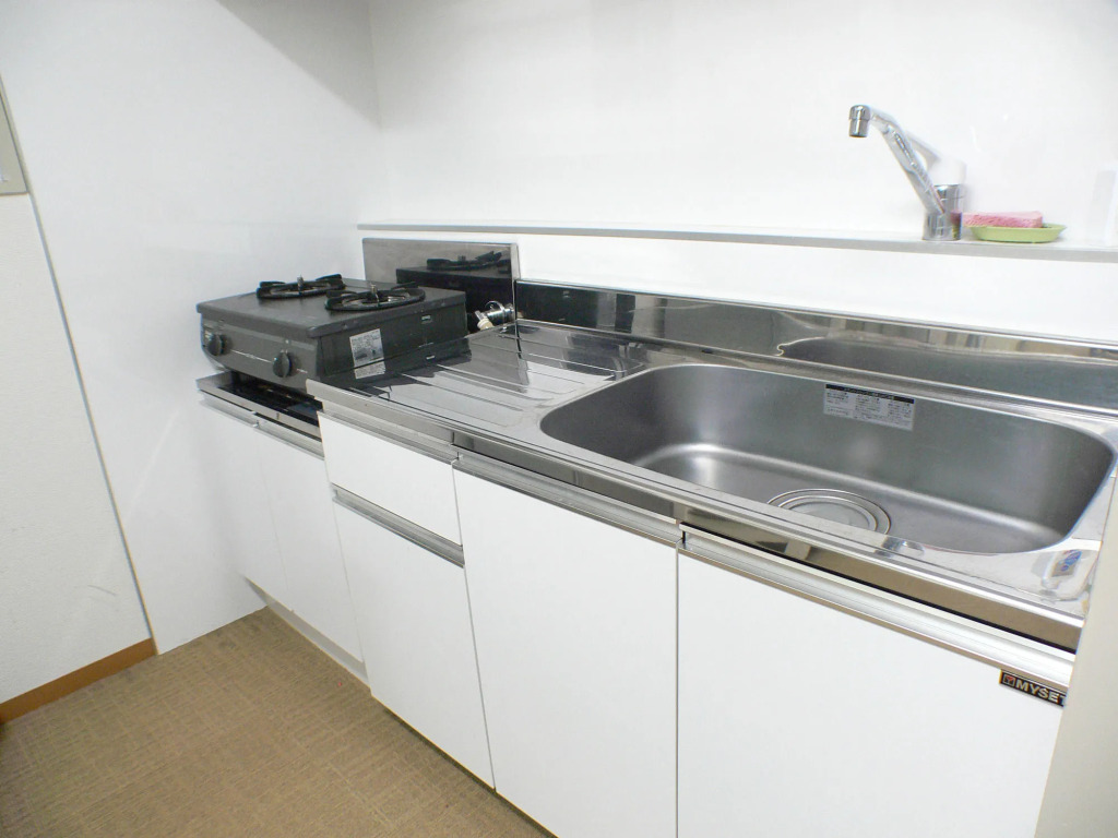 Shinjuku City Hotel N.U.T.S Tokyo