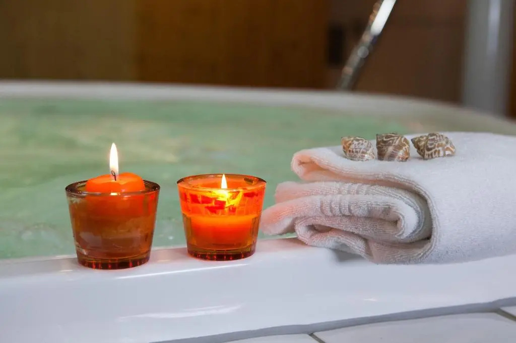 Matterhorn Inn - Wellness & Dining - at Zermatt Shuttle Station