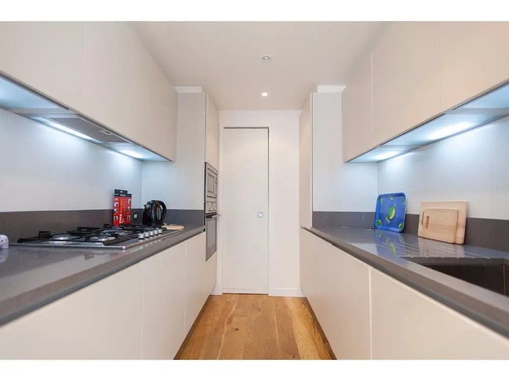 Elegant and Modern Apartment in Central Edinburgh