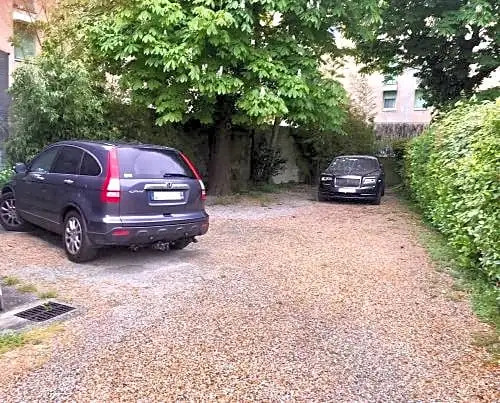 Demeure Saint Louis Historic manor, City 700m, free parking,A C,Clim,WIFI, city view, Garden