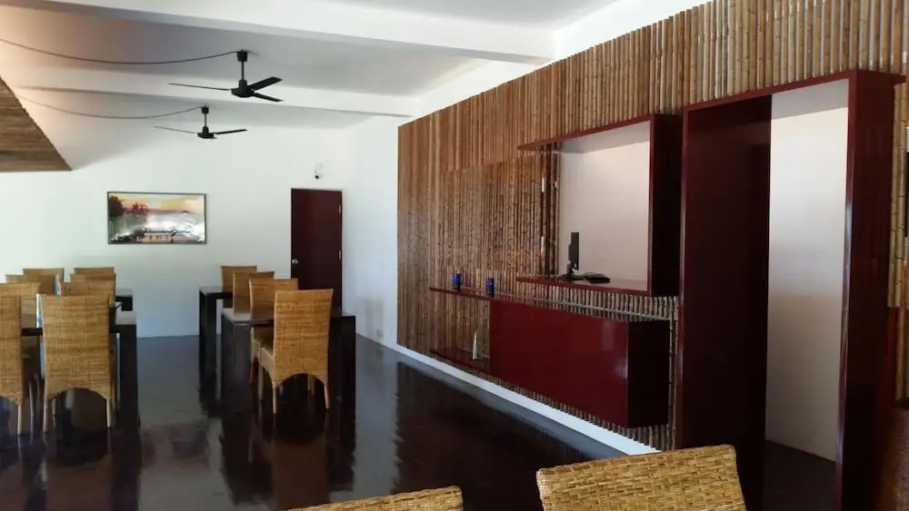 The Mandolis Hotel