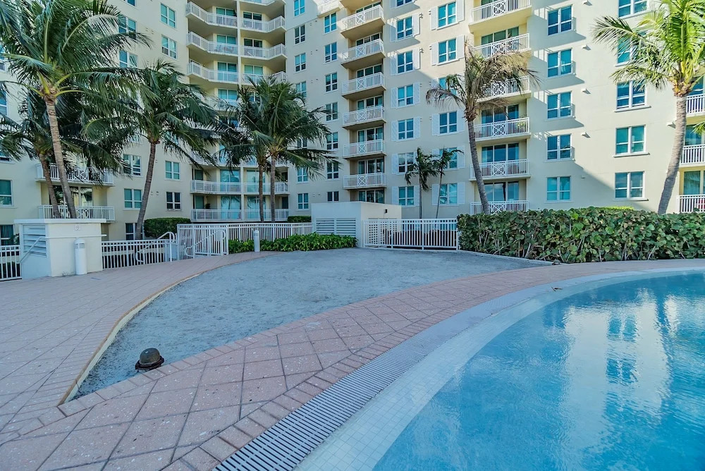 Casa Costa 309s Studio, Pools, Jacuzzi, Beach, Shops & Dog Friendly