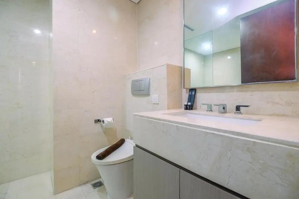 Nice and Comfy 2BR Apartment at Ciputra World 2