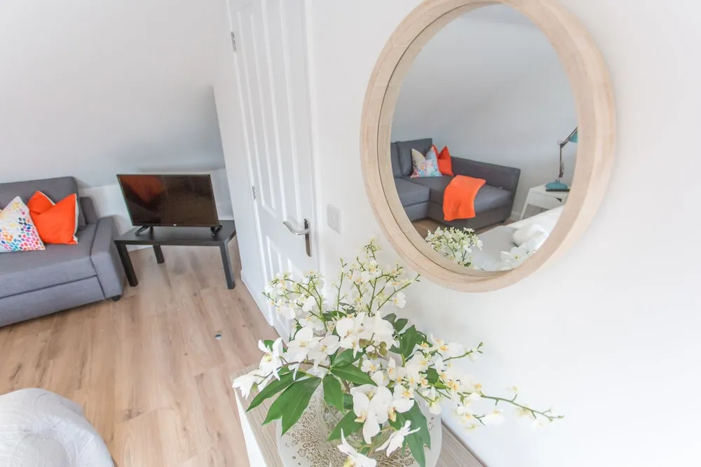 Spacious Comfortable 2 Bed Apartments in Oxford, Free Parking, OX2 Easy Access to City Centre & Hospitals