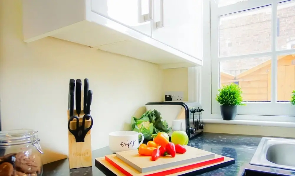 The Gathering Chester 2 Sleeps 14 Very Close to City Centre Racecourse Within Walls
