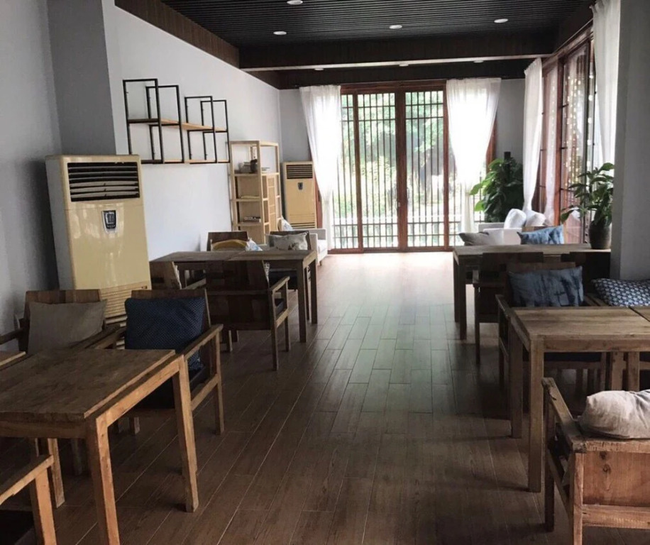 Super 8 Hotel Guangzhou Jiahe Jiangxia Metro Station Branch