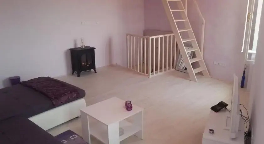 Apartment Momento