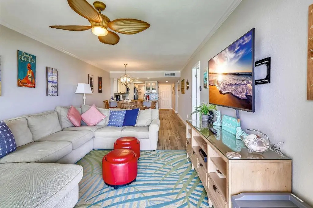Land's End 11-405 Beach Front - Premier