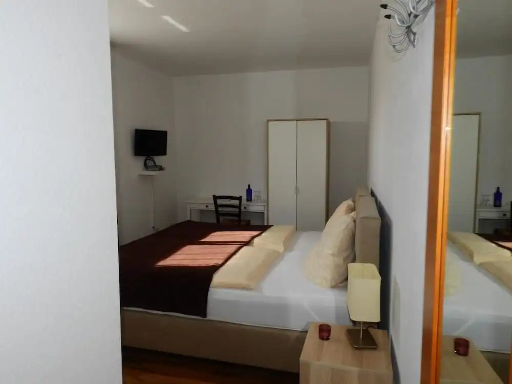 La Chacra Pension