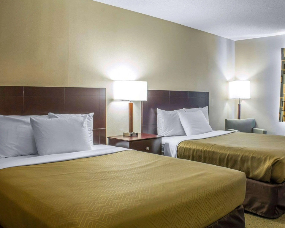 Econo Lodge Ames