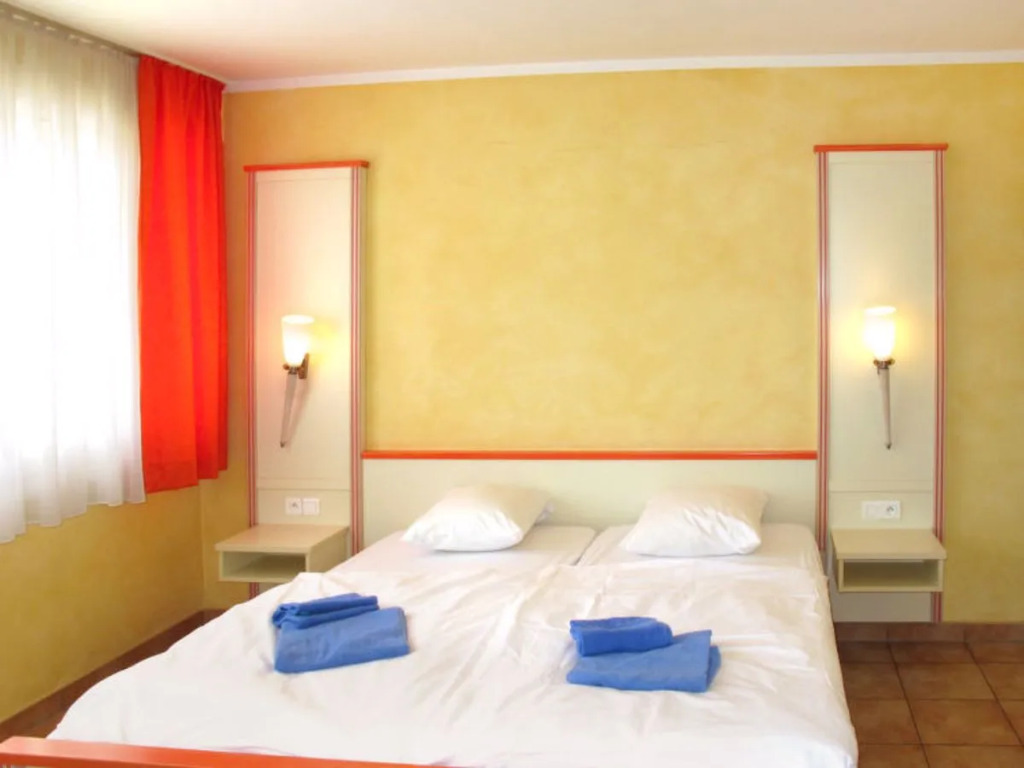 Grimaud (MAX310)