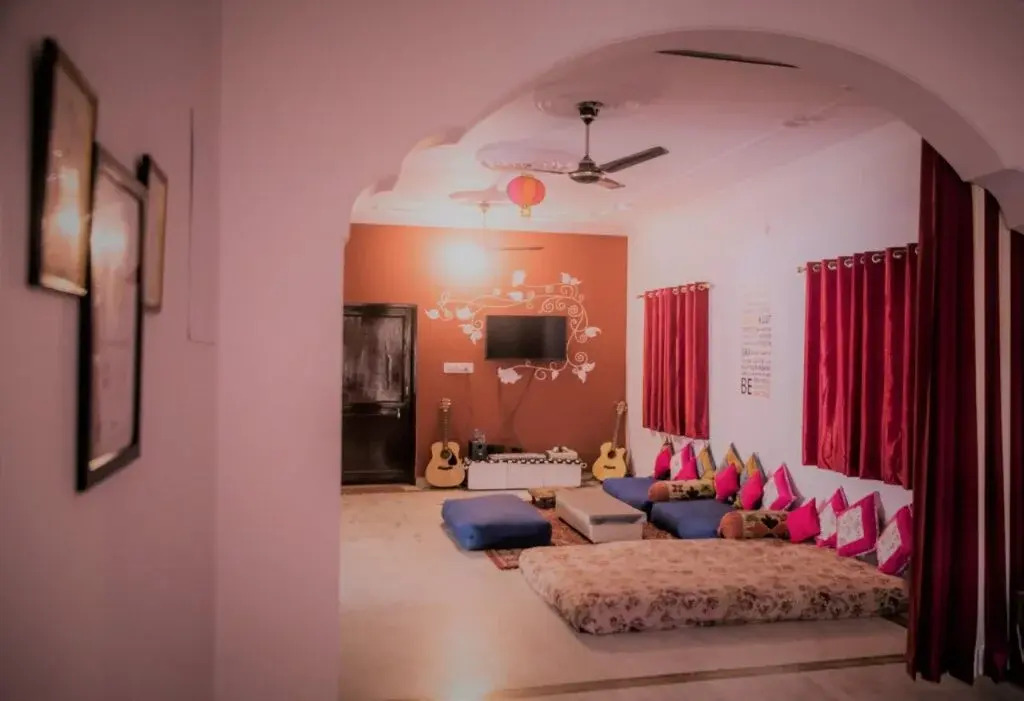 CrashPad Hostotel Jaipur