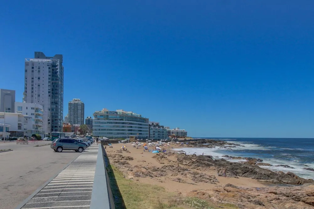 Apart estudio en playa Los Ingleses - Caracol