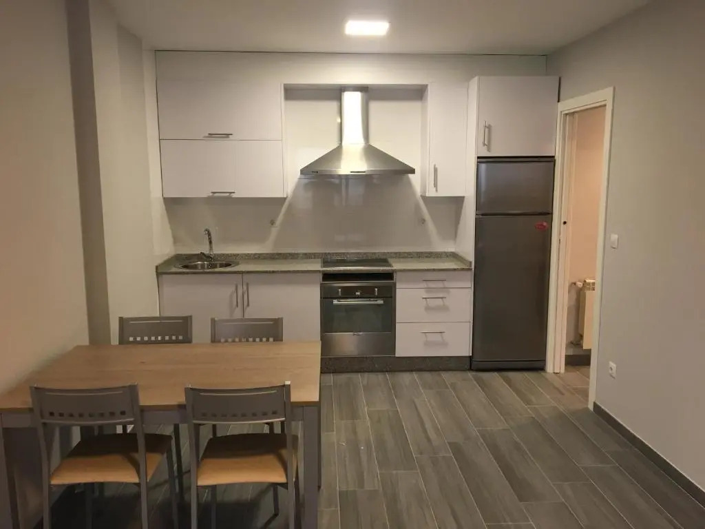 dpCristal City Apartments