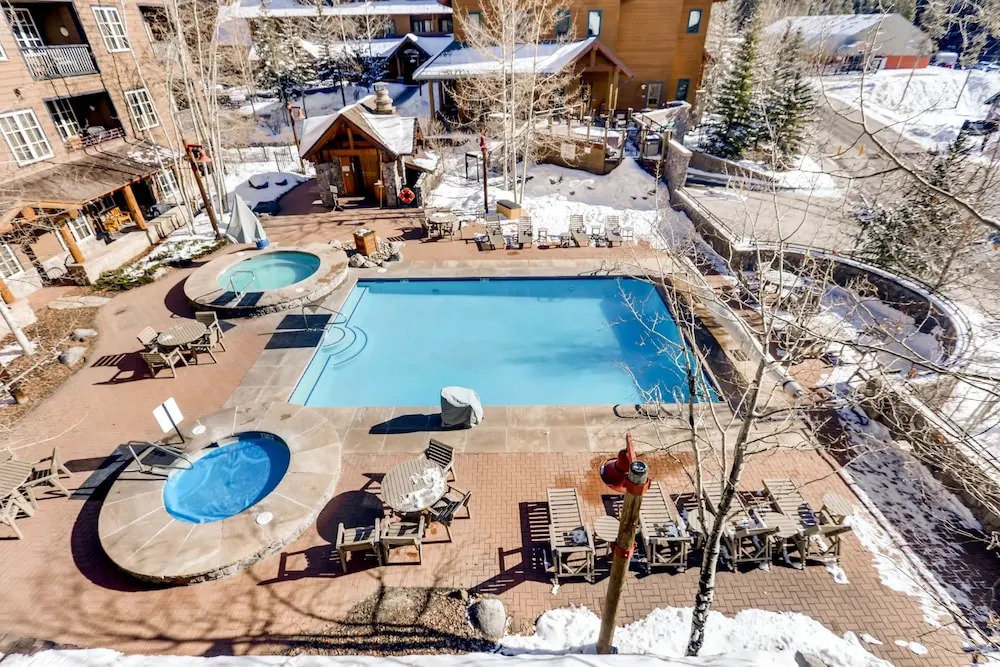 135 Dercum Dr - 1 Br Condo