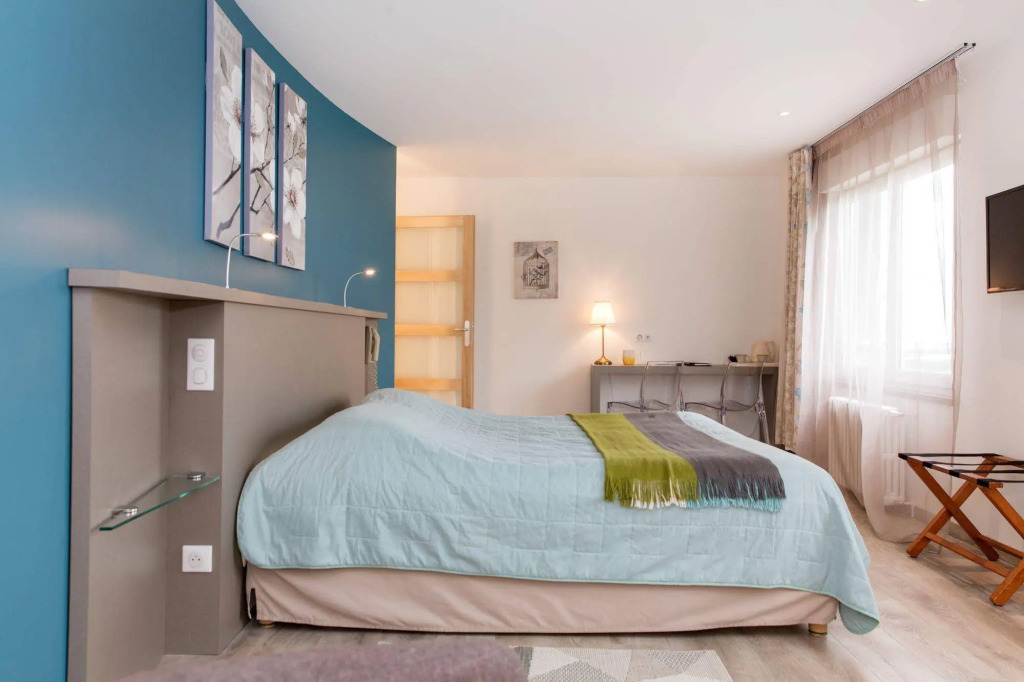 Auberge du Poids Public Logis Hotel