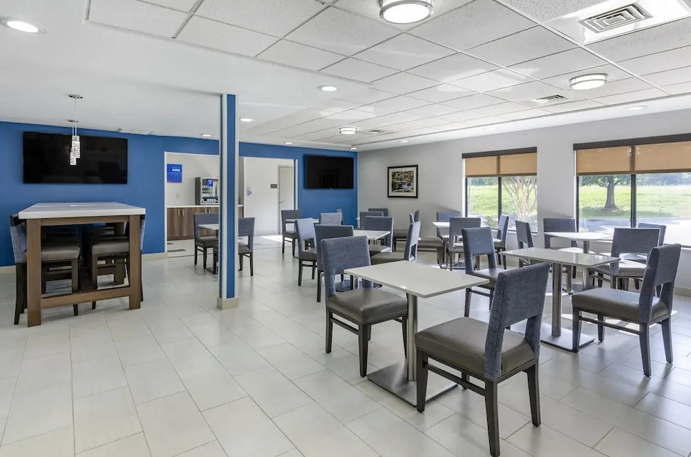 Red Roof Inn Roanoke - Troutville