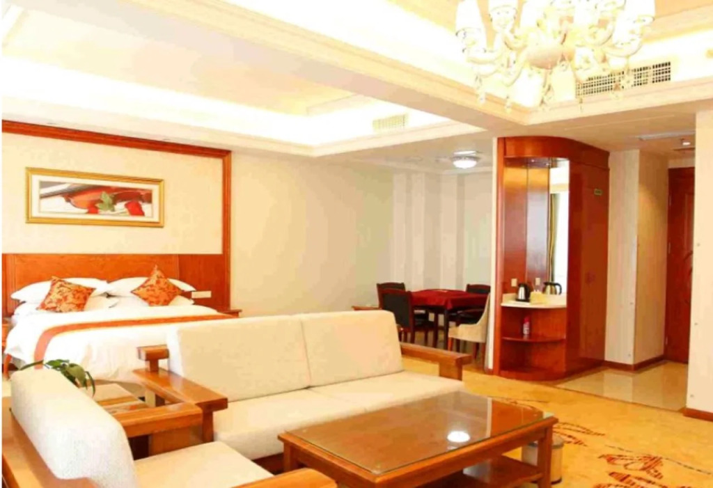 Vienna Classic Hotel Kongtong Avenue
