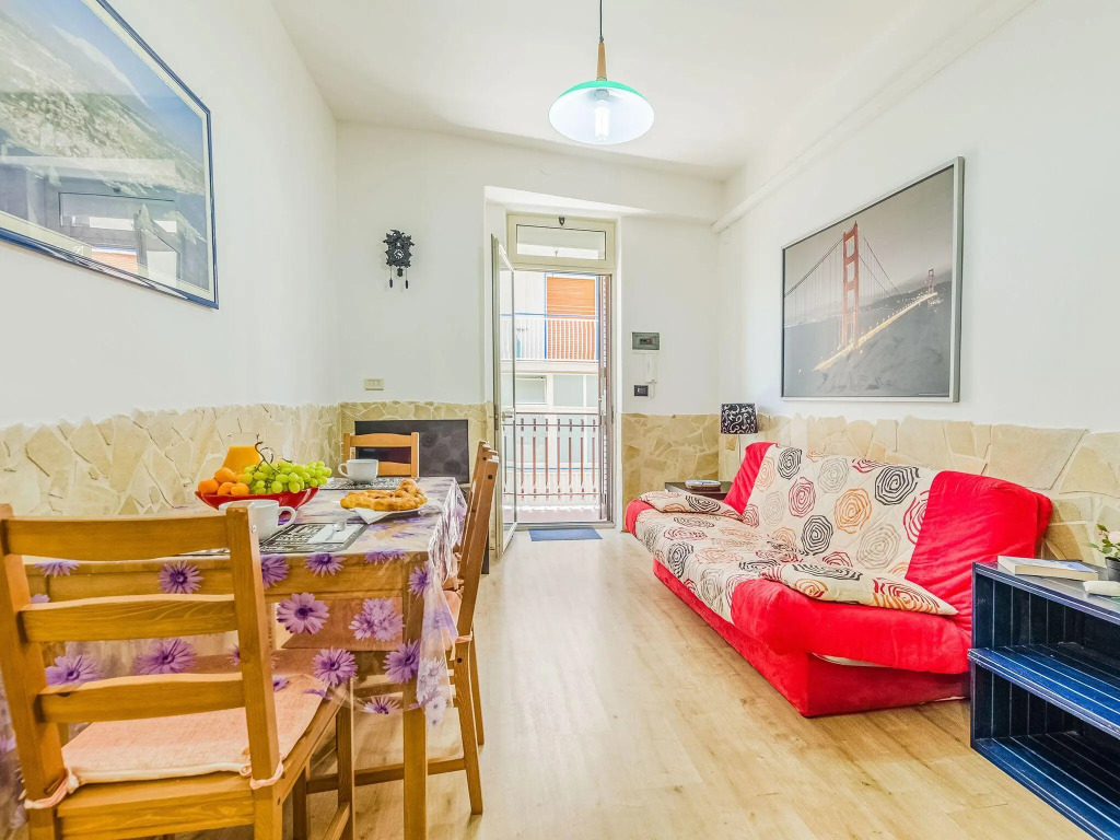 Scenic Holiday Home in Acicastello near Acitrezza Sea