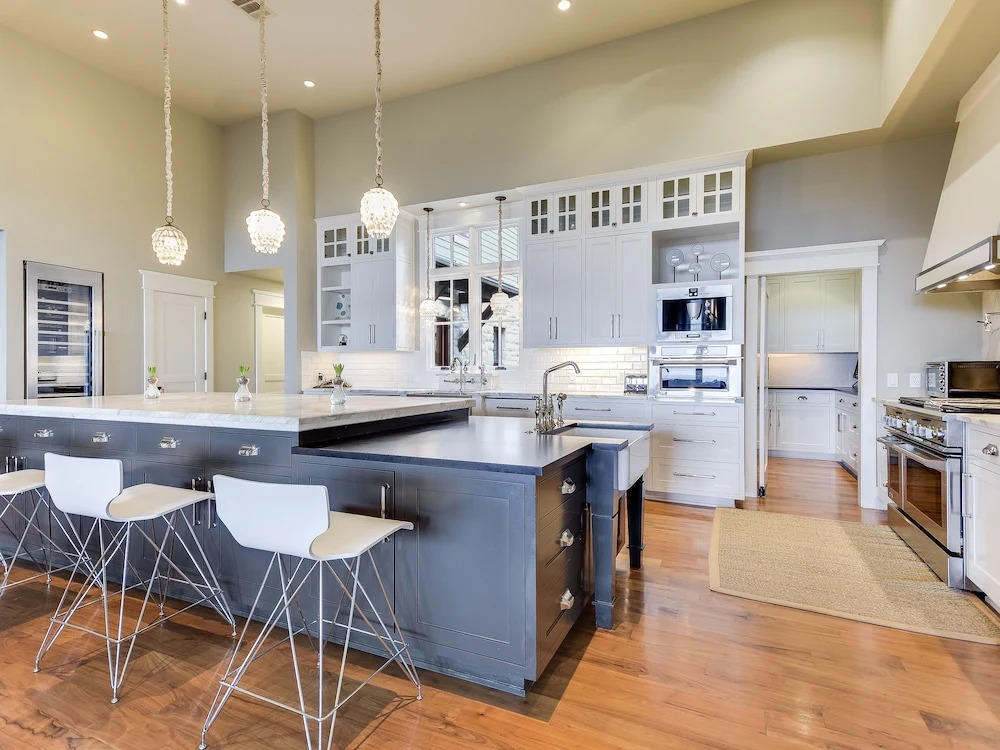 The Canyon View Estate 7 Bedrooms 7.5 Bathrooms Home