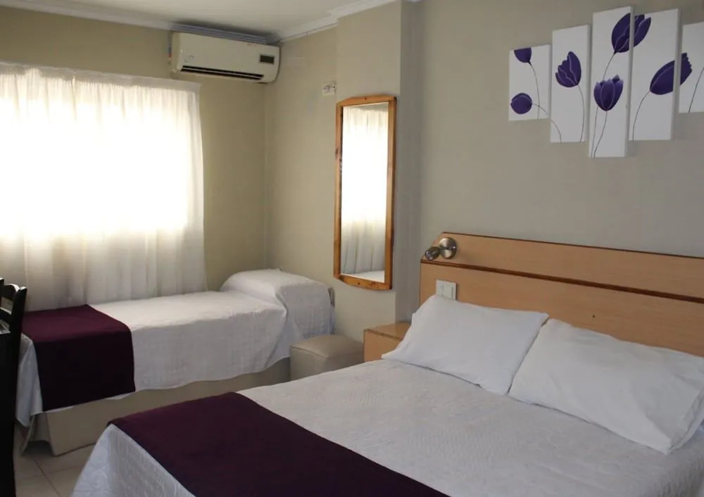 Hotel Everest