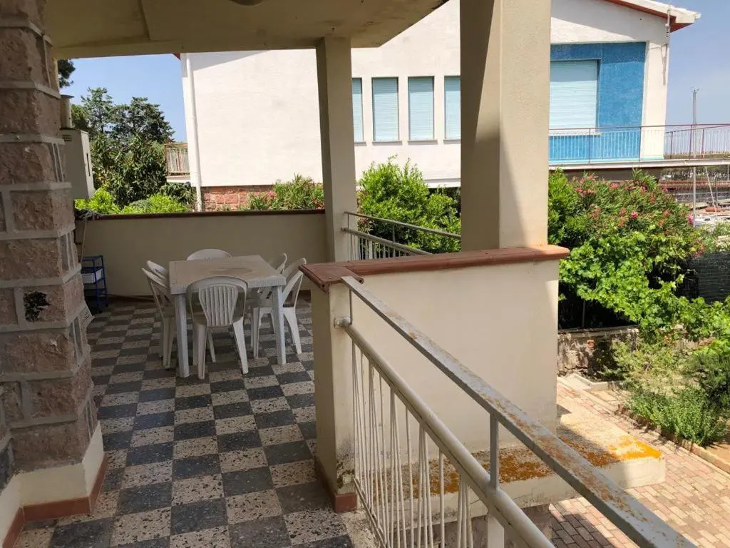 Appartamento 150 mq in villa sul mare a Fertilia