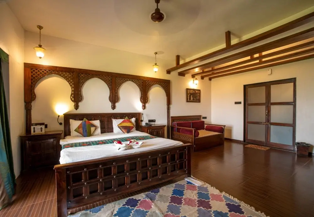 Malhar Machi Mountain Resorts