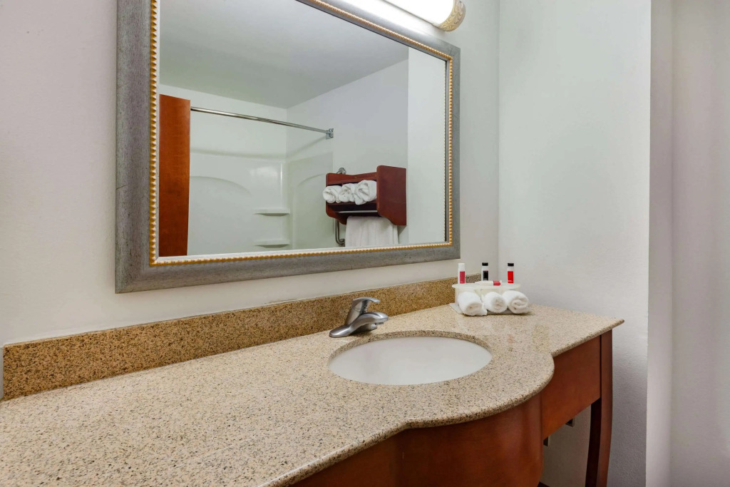 Days Inn by Wyndham Altavista