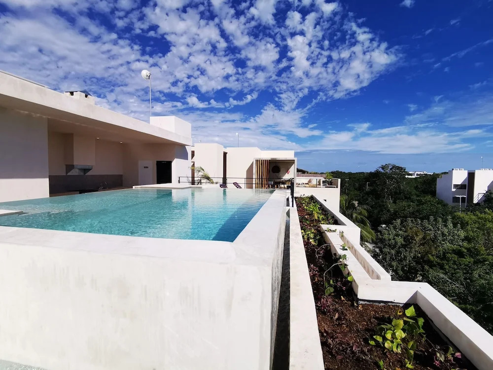 Luxury One Bedroom Condo in Aldea Zama