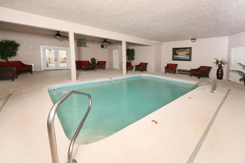Serenity Mountain Pool Lodge