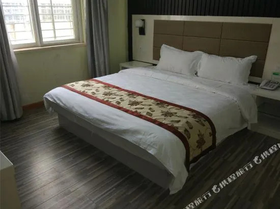 Yaletting imperial city hotel