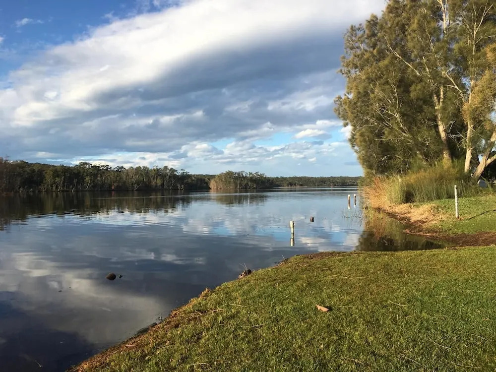 Lake Conjola Waterfront Holiday Park