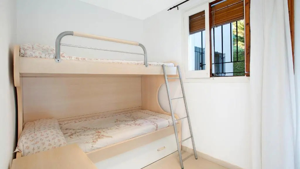Apartment Cliper H-2