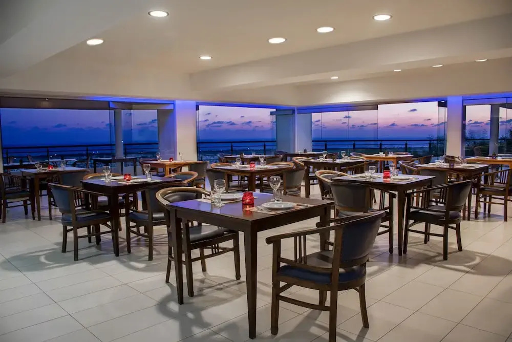 Royal Blue Hotel Paphos