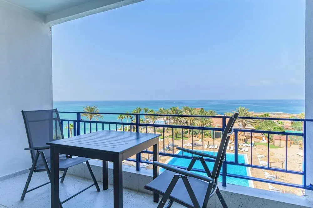 Wave 515 - Getaway Chalet at Sawary Resort Batroun