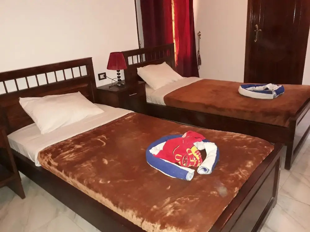 Al Hambra Hotel