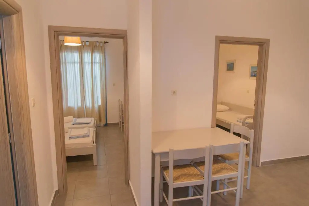 Ostria Hotel & Apartments