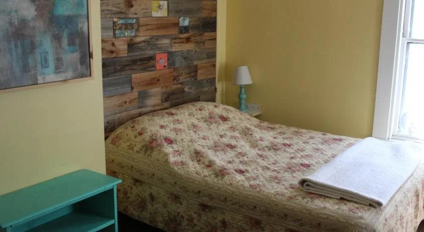 CoHo: Conway Hostel