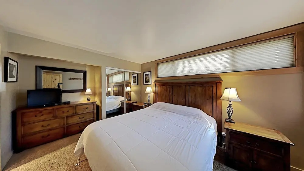 611 4 Bedroom Home