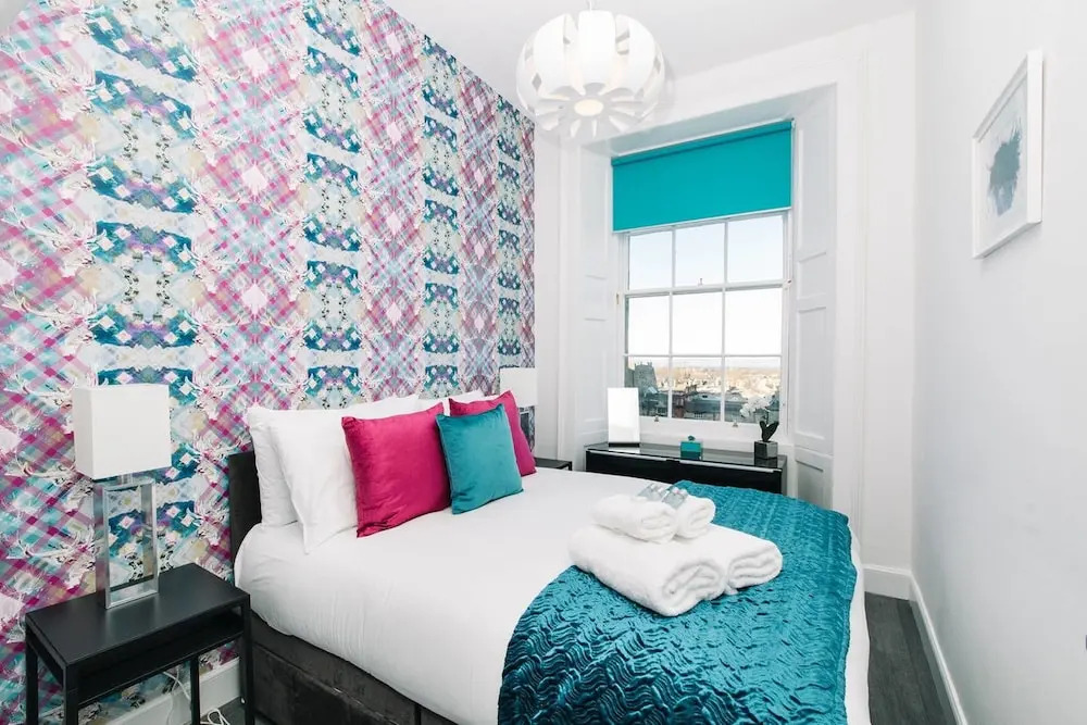 Picardy Place Apartment
