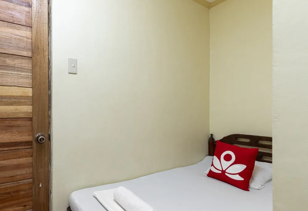 Zen Rooms Coffeeswings Vigan